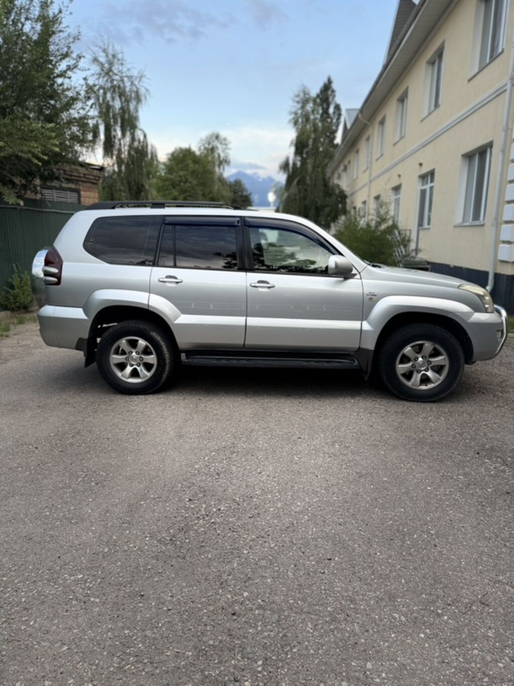 Toyota Land Cruiser Prado: 2003 г., 3 л, Автомат, Дизель, Внедорожник: фото 2