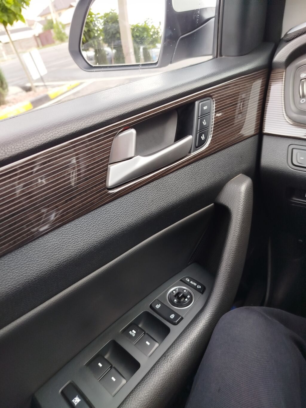 Hyundai Sonata: 2018 г., 2 л, Автомат, Бензин, Седан — фото 8