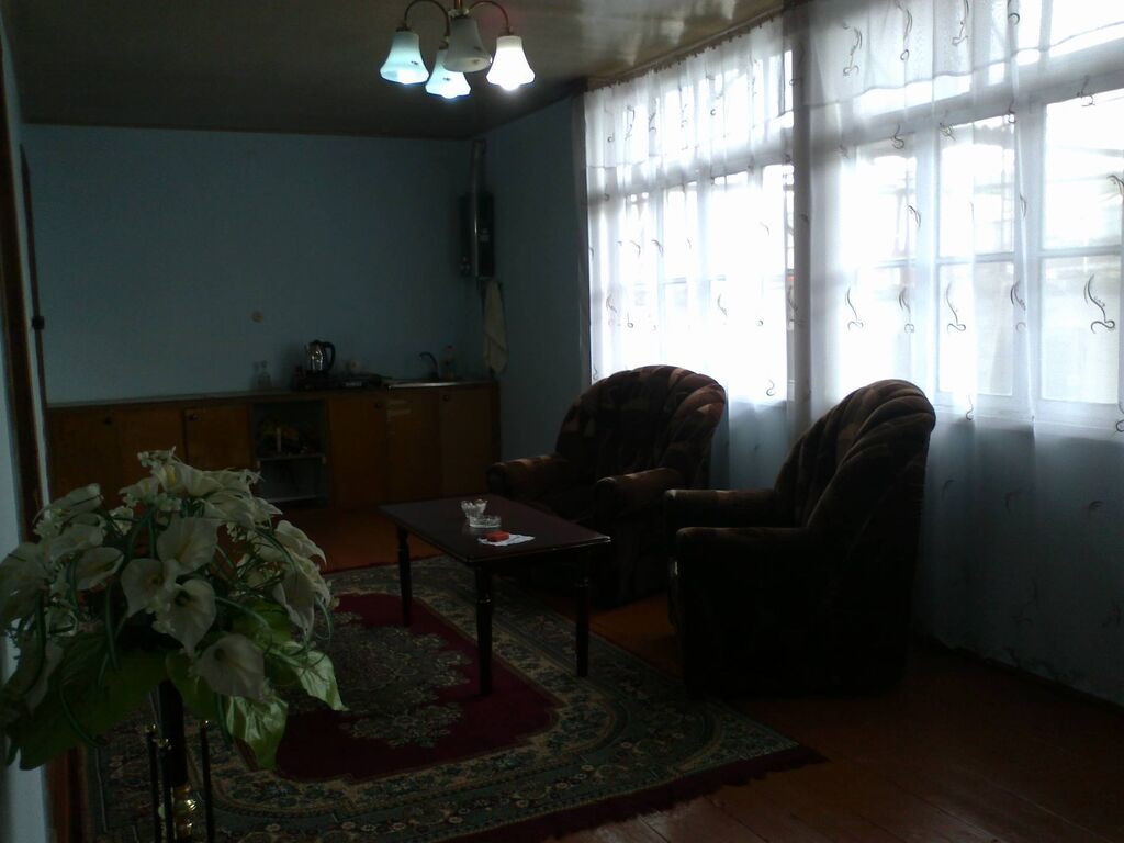 4 otaqlı, 71 kv. m, Təmirsiz