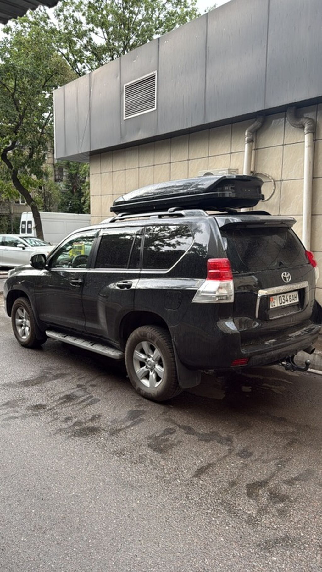 Toyota Land Cruiser Prado: 2012 г., 3 л, Автомат, Дизель, Внедорожник: фото 2