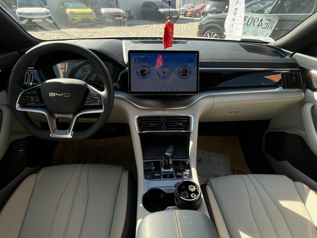 BYD Song Plus: 2024 г., 1.5 л, Вариатор, Гибрид, Кроссовер: фото 4