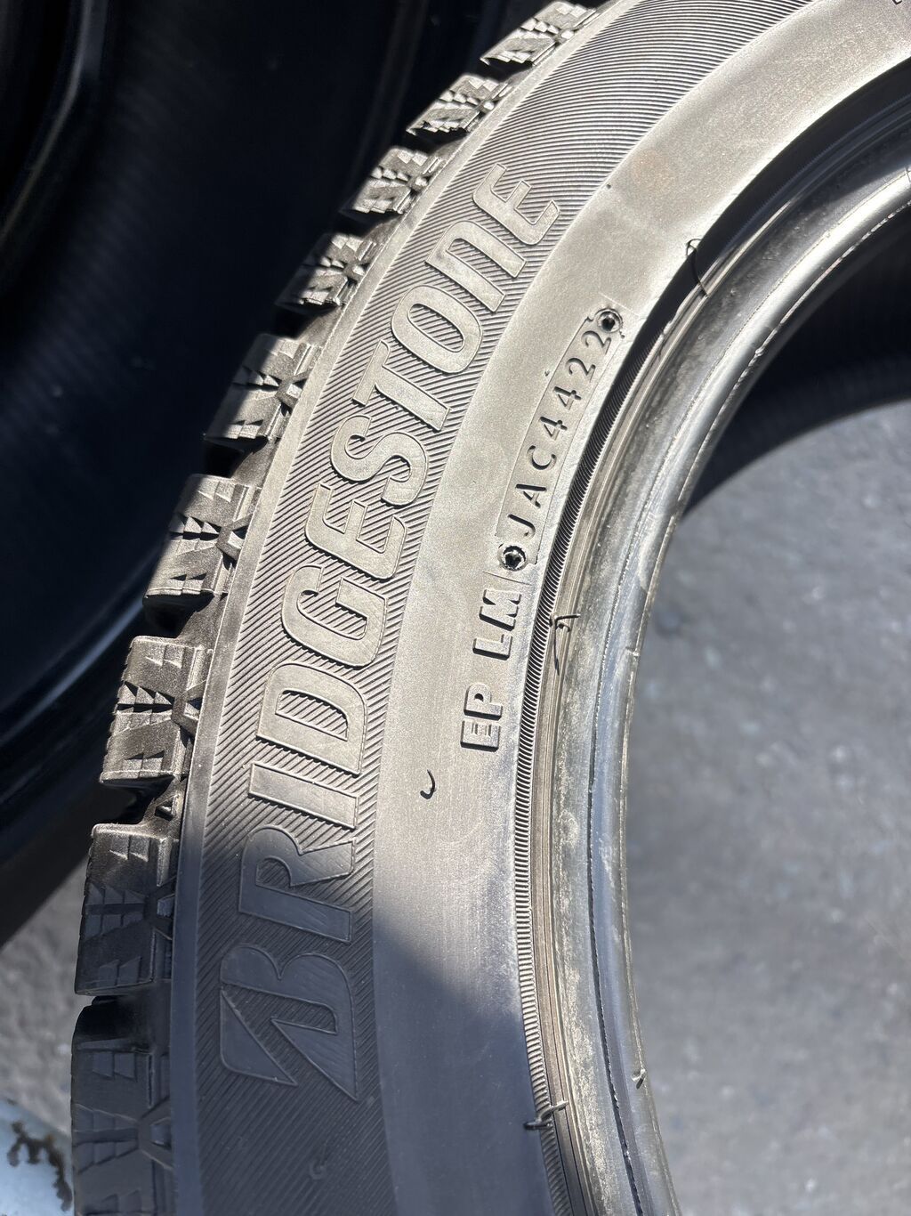 Шины 215 / 55 / R 17, Зима, Б/у, Комплект, Легковые, Япония, Bridgestone: фото 5