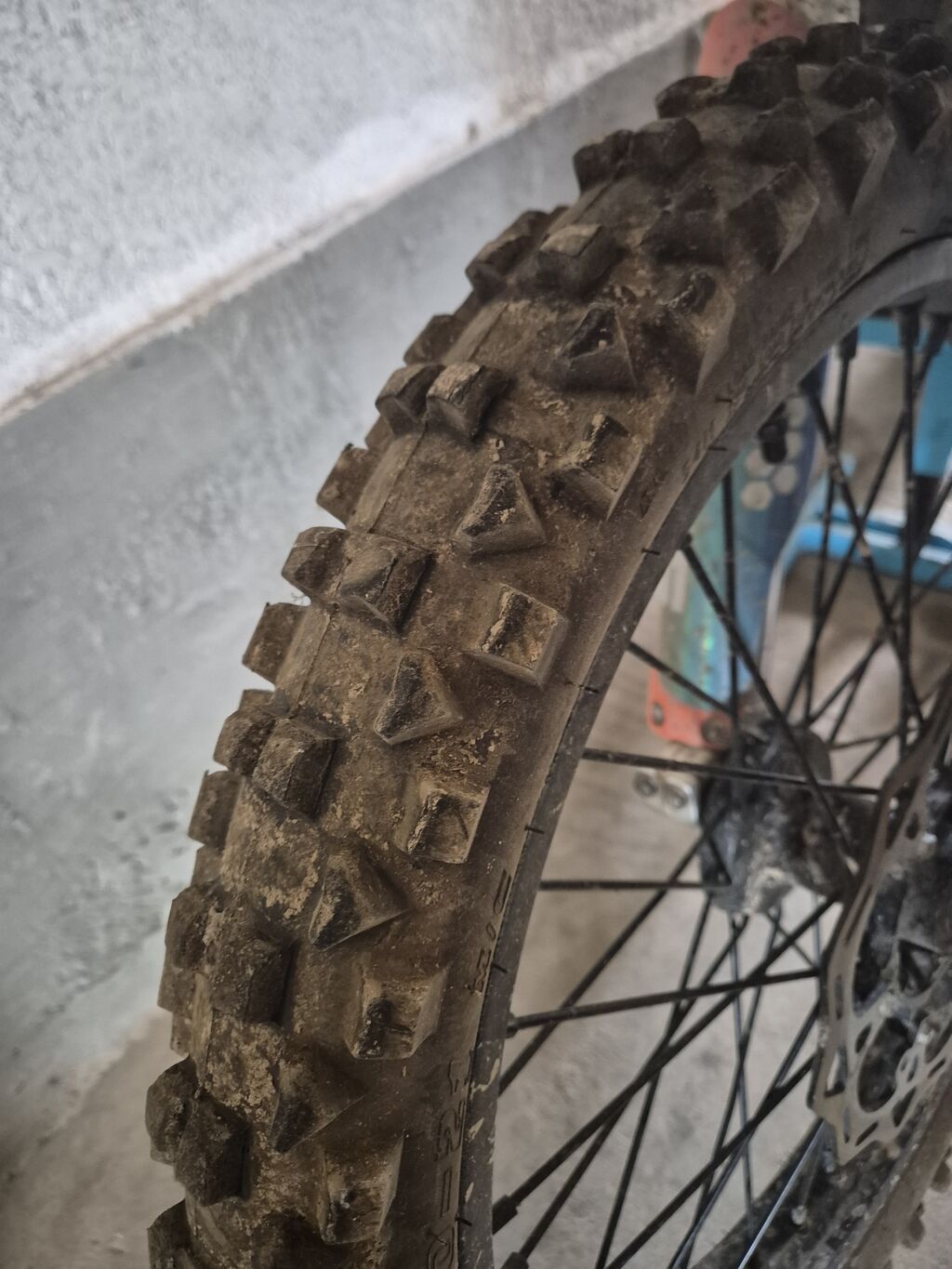 Эндуро/кроссовый мотоцикл (аналог KTM) с мощной одноцилиндровой ДВС и: фото 4