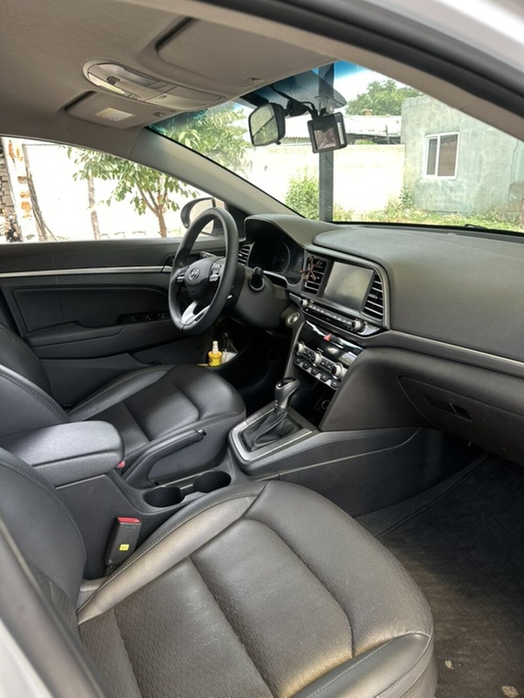 Hyundai Avante: 2019 г., 1.6 л, Автомат, Бензин, Седан: фото 6