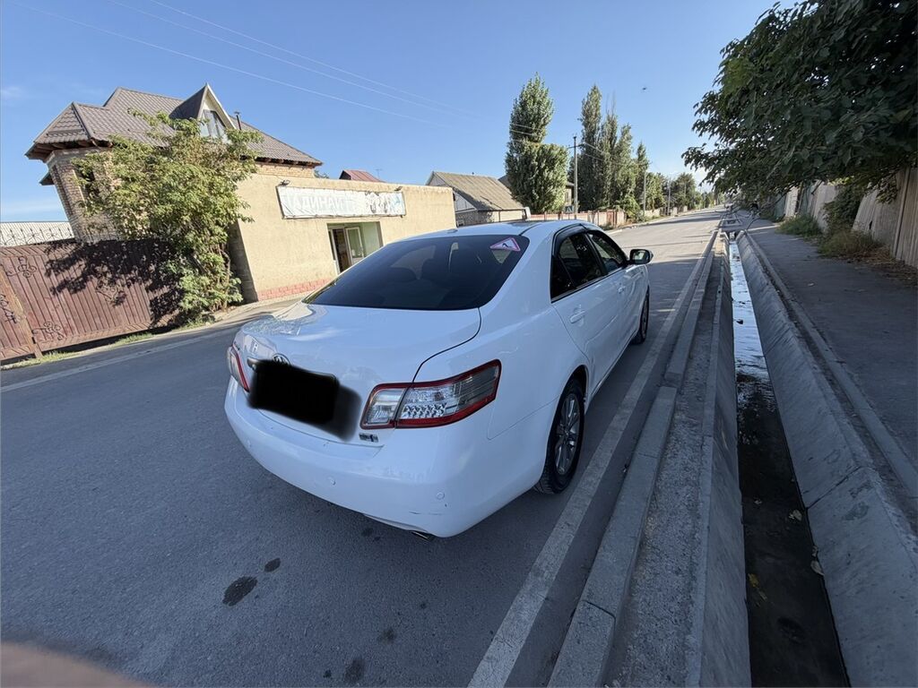 Toyota Camry: 2010 г., 2.5 л, Вариатор, Гибрид, Седан: фото 3