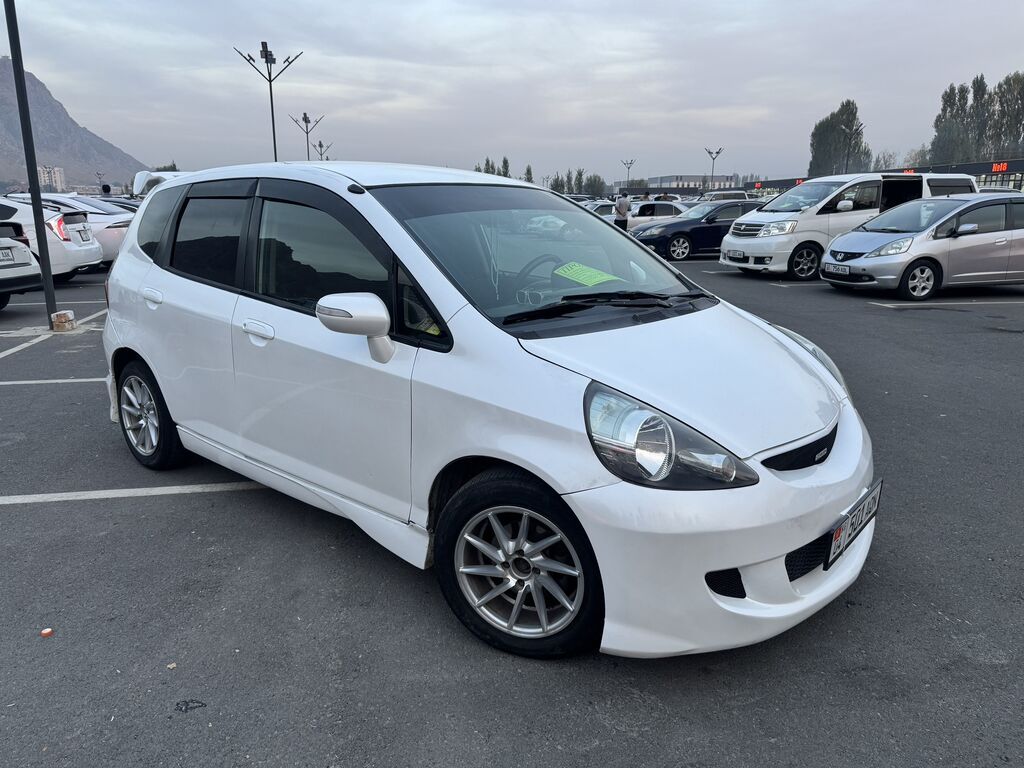 Honda Jazz: 2006 г., 1.4 л, Вариатор, Бензин, Универсал: фото 3