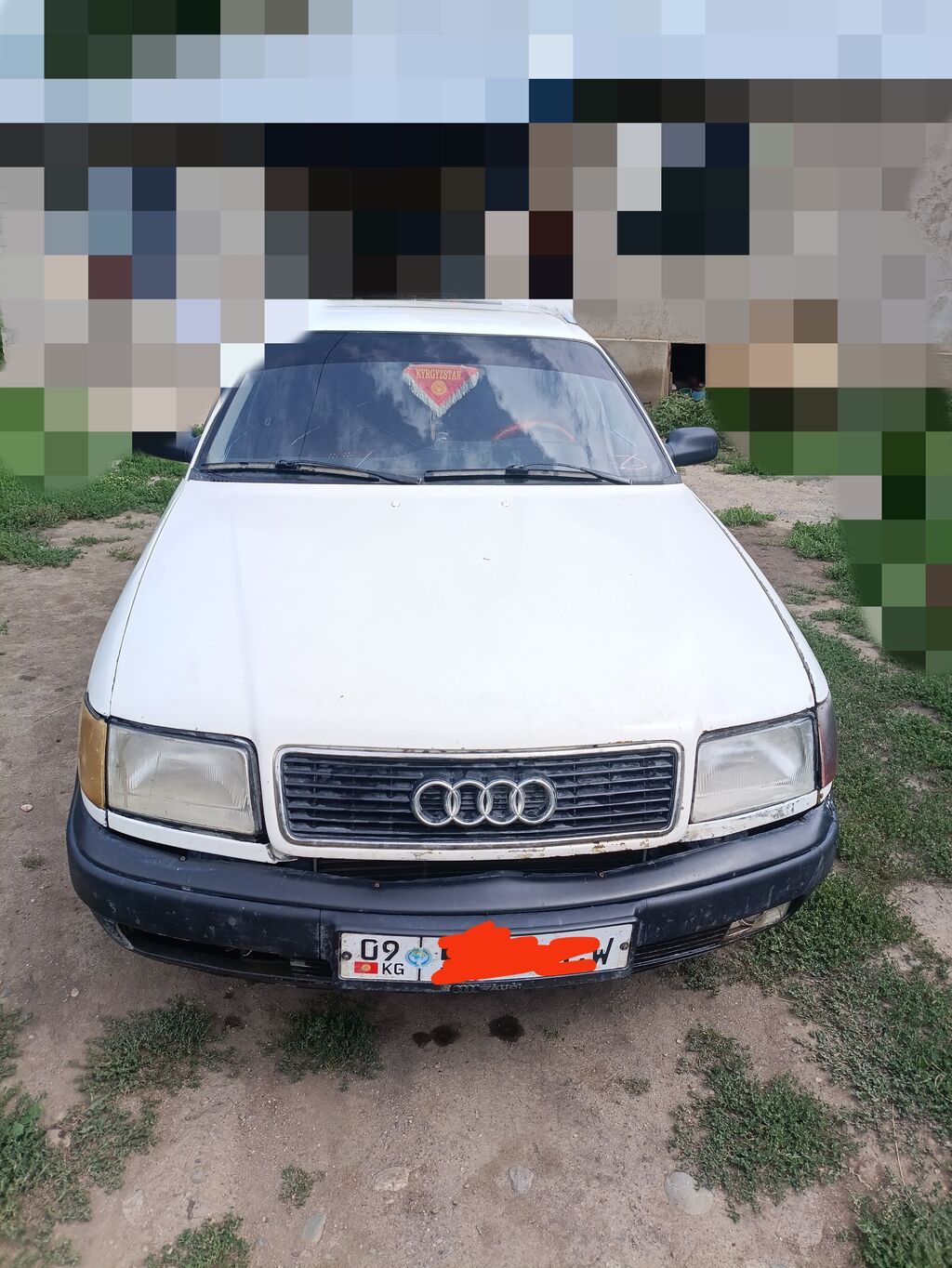 Audi 100: 1993 г., 2 л, Механика, Бензин, Универсал: фото 2