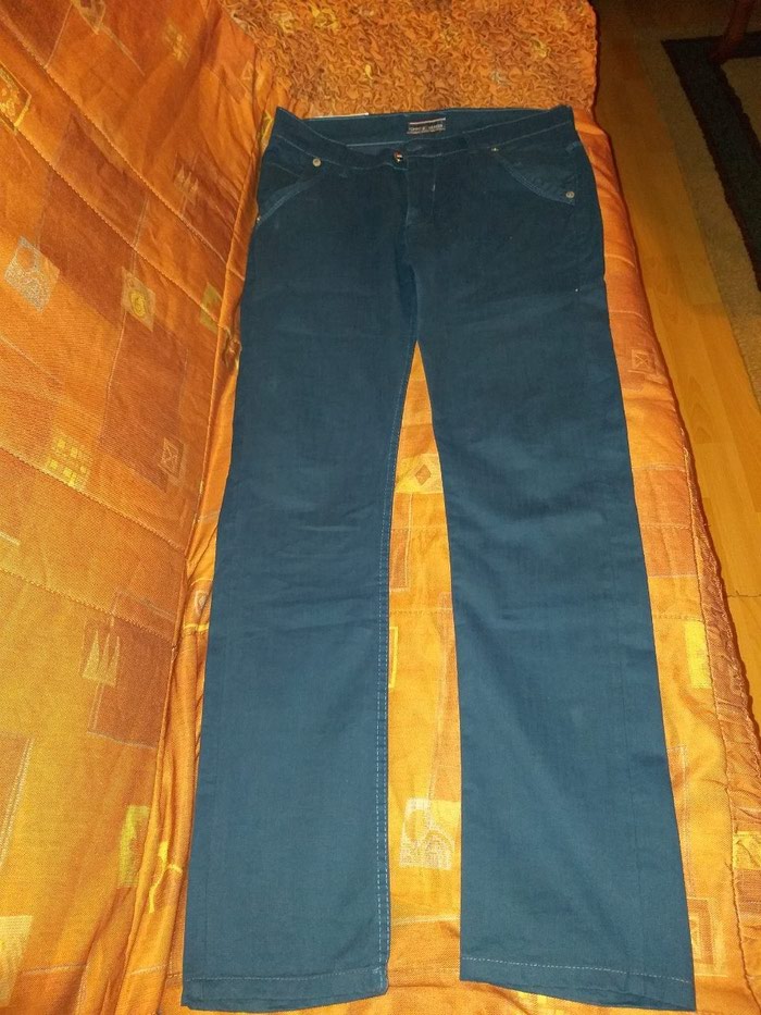 Muške Farmerke: Pantalone br 32 na lalafo.rs Pantalone br 32 - Kopaonik