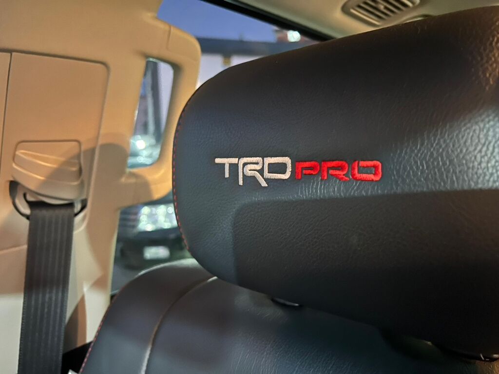 Toyota Sequoia: 2020 г., 5.7 л, Автомат, Бензин, Внедорожник: фото 5
