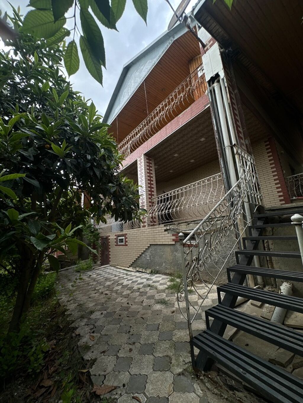 7 otaqlı, 5 kv. m, Yeni təmirli