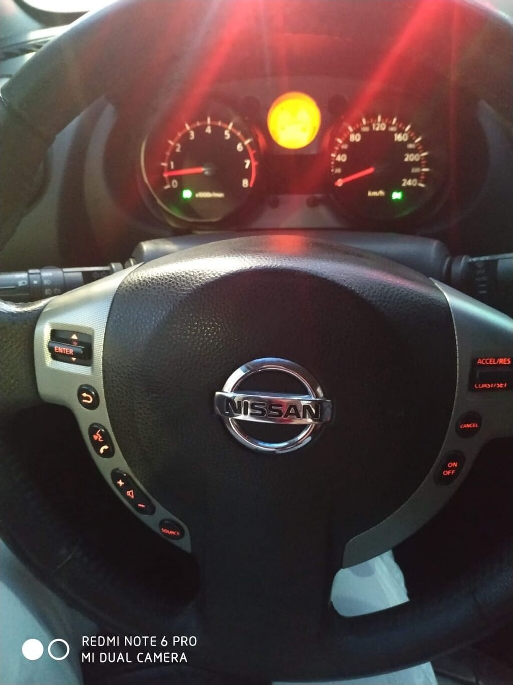 Nissan Qashqai: 2007 г., 2 л, Вариатор, Бензин, Кроссовер: фото 4