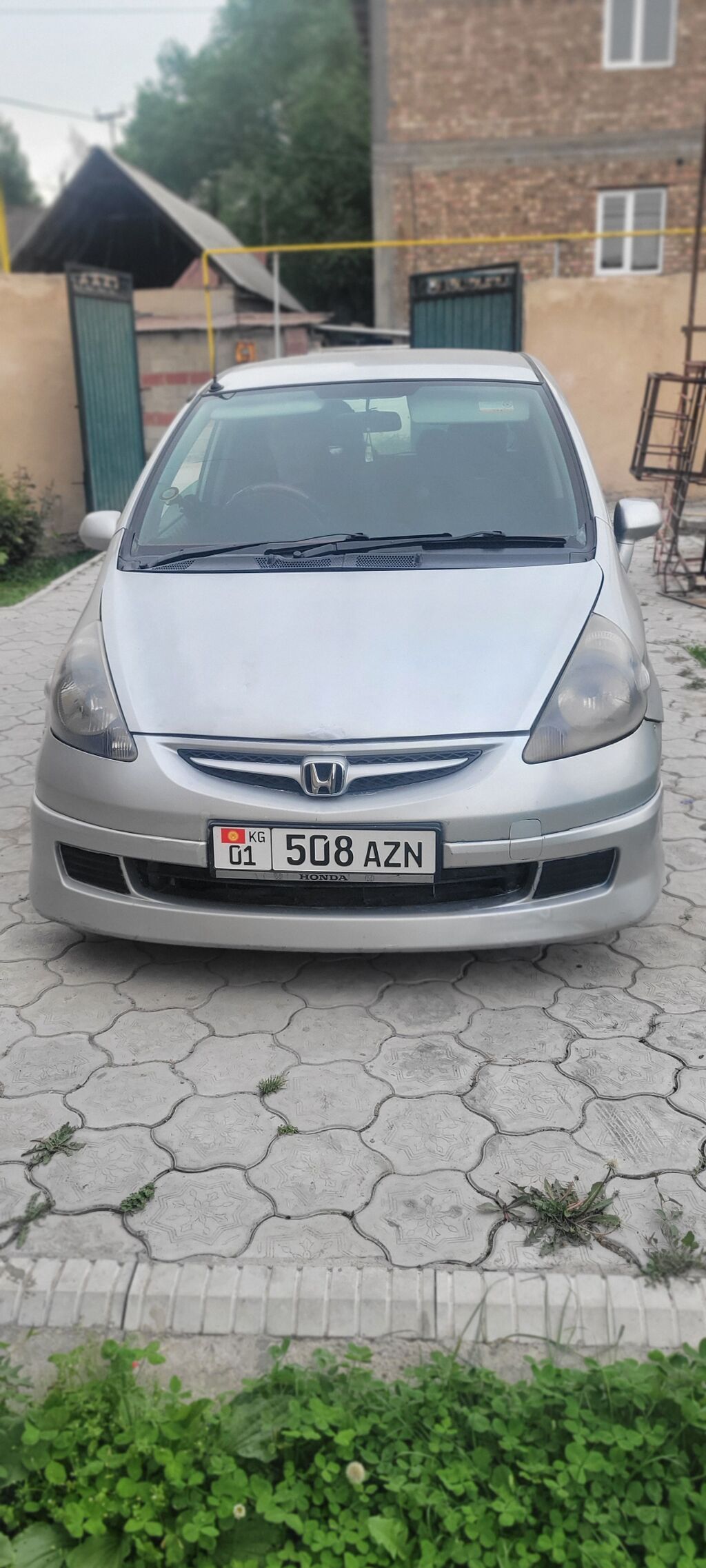 Honda Fit: 2001 г., 1.3 л, Вариатор, Бензин — фото 2