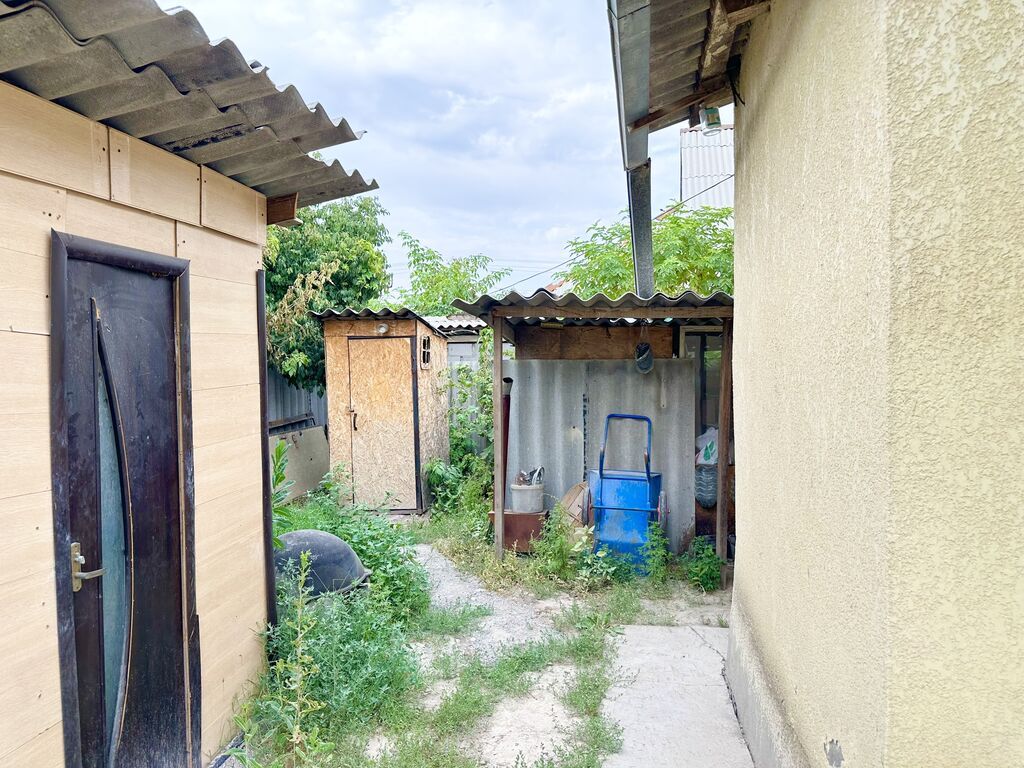 Продаю частный дом с участком 6 соток, 150т.с.$ с. Достук: фото 4