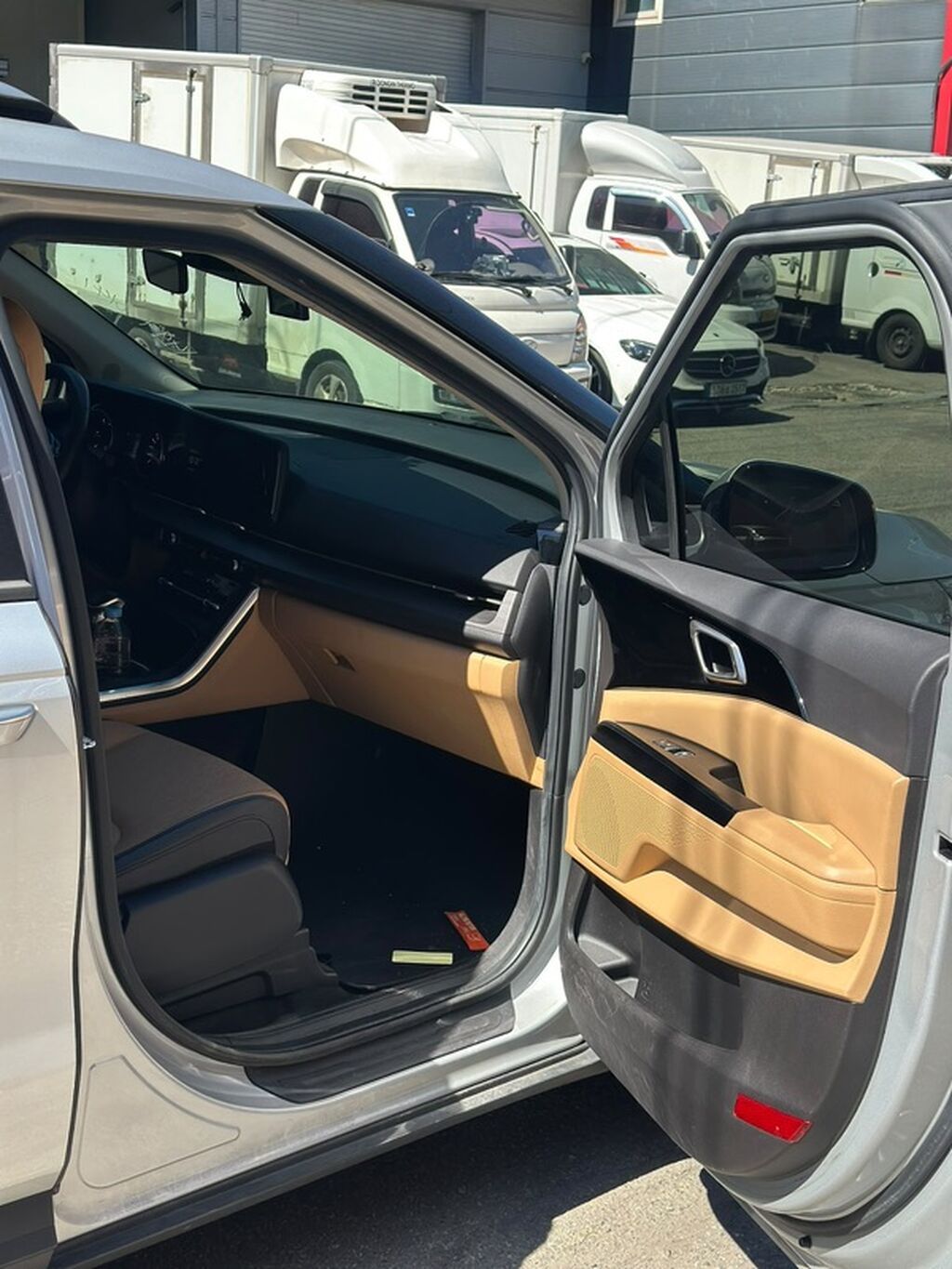 Kia Carnival: 2021 г., 2.2 л, Автомат, Дизель, Минивэн: фото 8