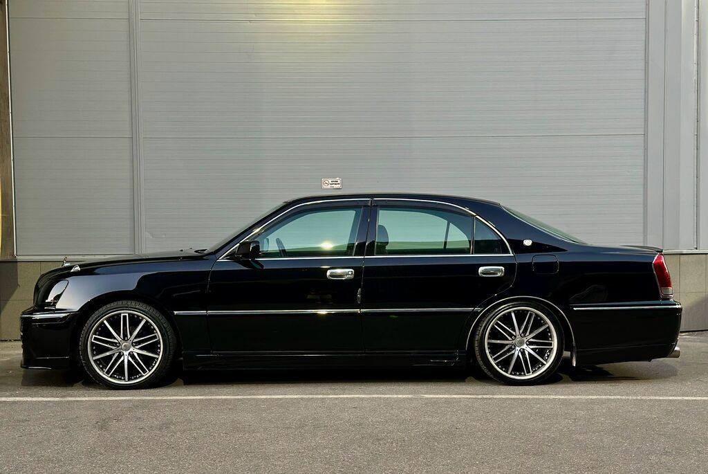 Toyota Crown Majesta: 2004 г., 4 л, Автомат, Бензин, Седан: фото 7