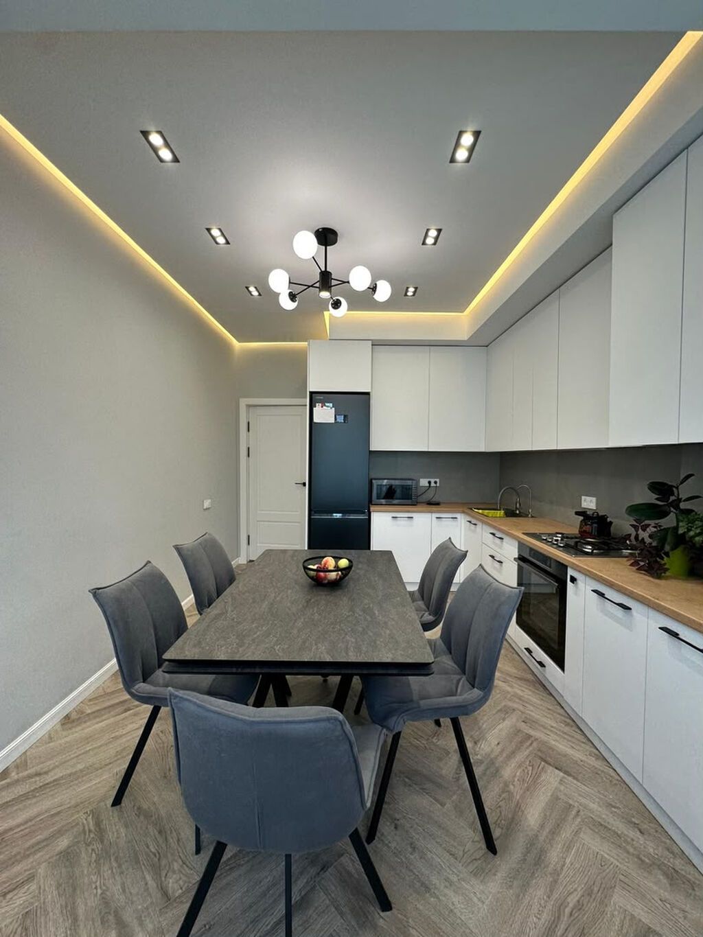 1 комната, 45 м², Манаса/Боконбаева Элитка, 5 этаж, Евроремонт: фото 4