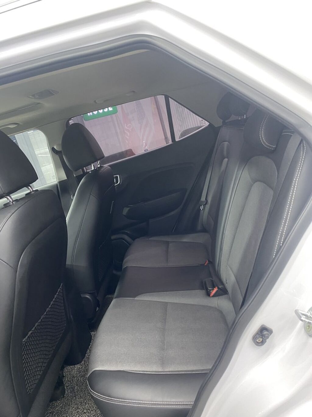 Hyundai Venue: 2019 г., 1.6 л, Автомат, Бензин, Кроссовер: фото 6