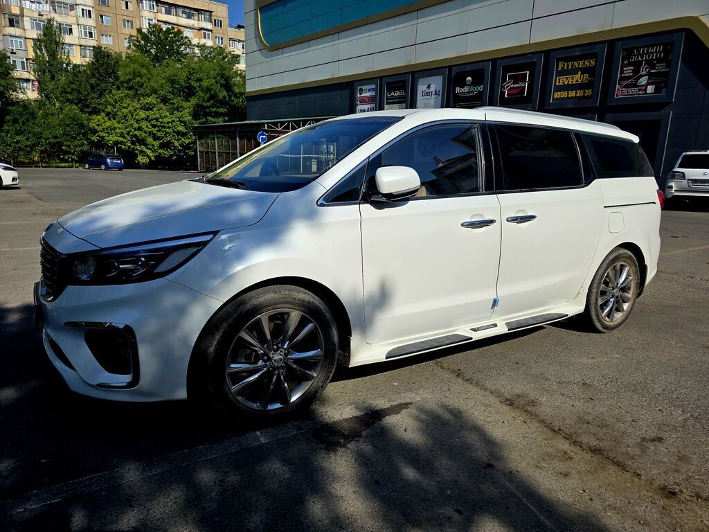 Kia Carnival: 2019 г., 2.2 л, Автомат, Дизель, Минивэн: фото 3