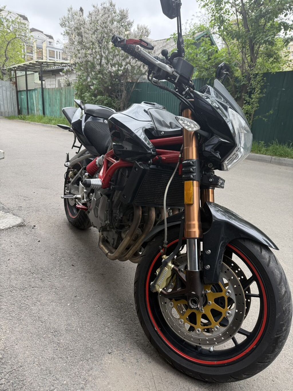 Benelli 600 Афигенный мот, делал полностью под себя. Заменил всё: фото 3