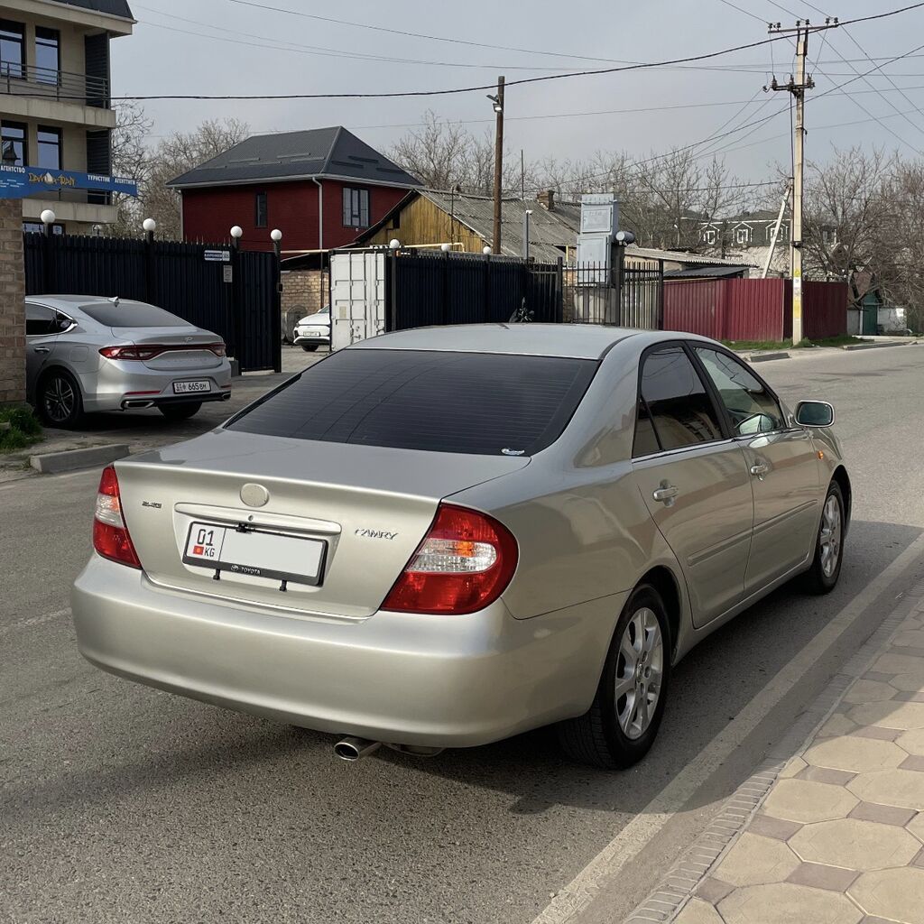 Toyota Camry: 2002 г., 2.4 л, Автомат, Бензин, Седан — фото 5