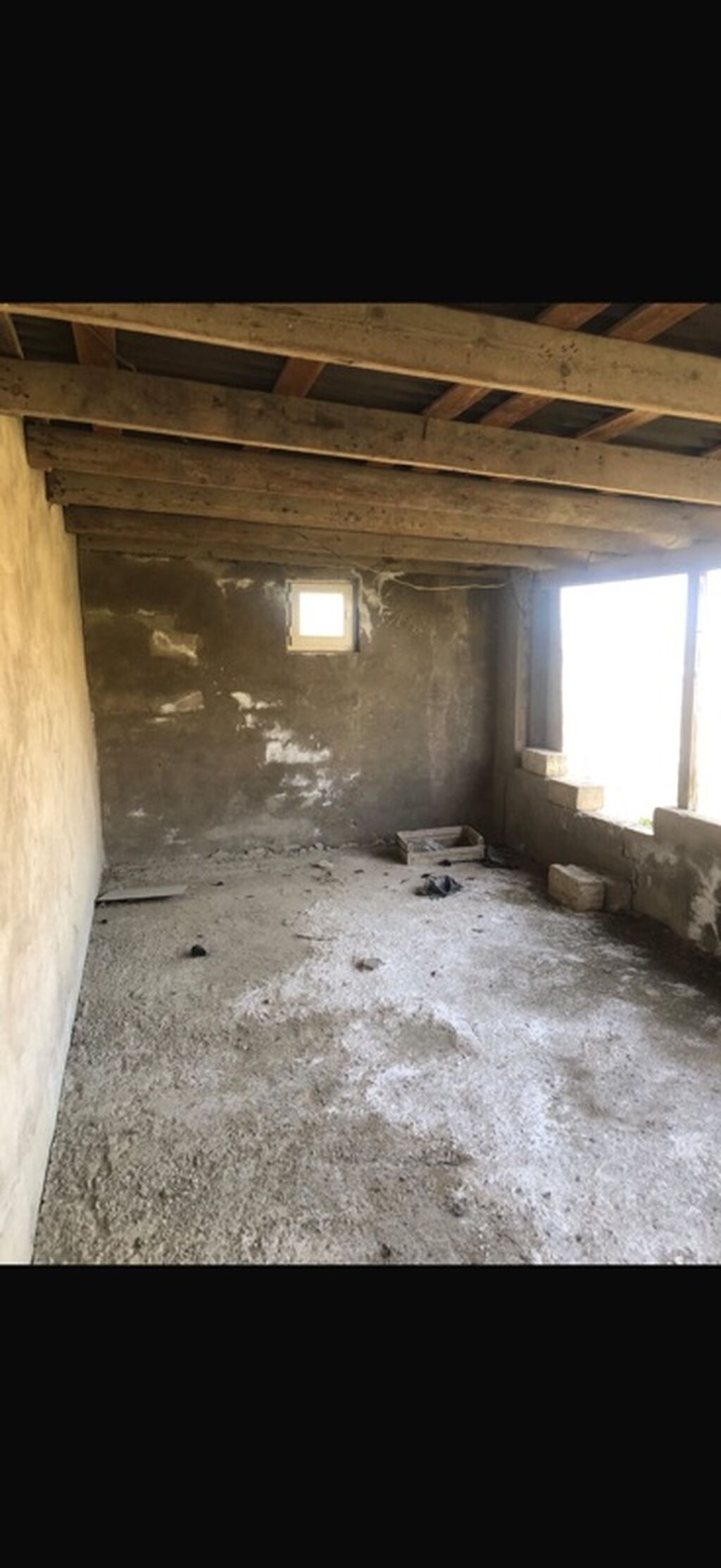Tikinti, Bələdiyyə