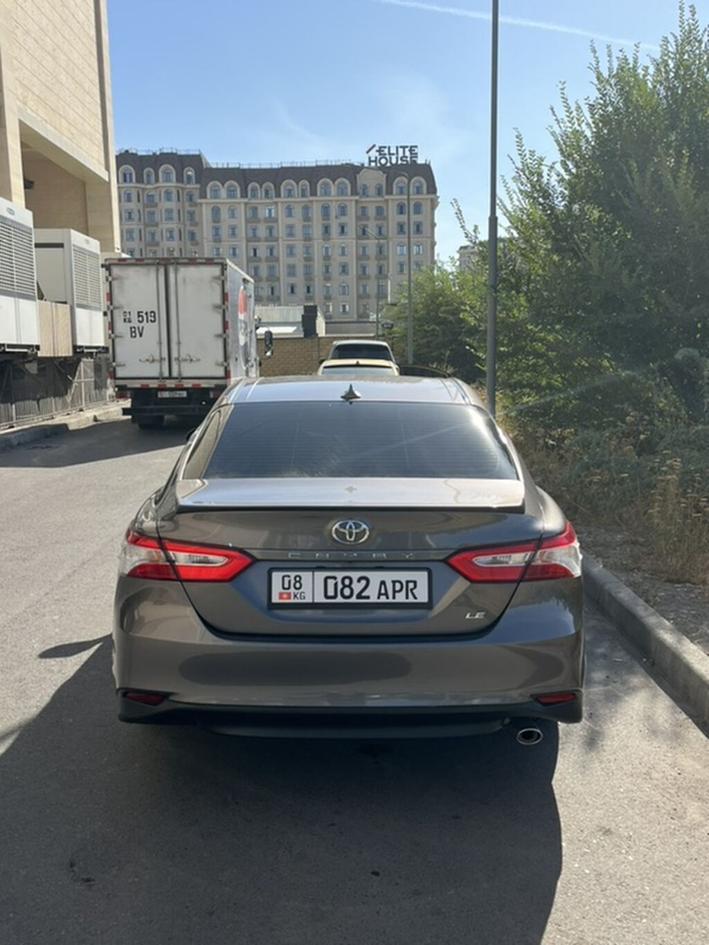 Toyota Camry: 2018 г., 2.5 л, Автомат, Бензин, Седан: фото 4