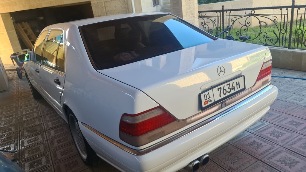 Mercedes-Benz S-Class W140, 1998 г., белый: фото 3