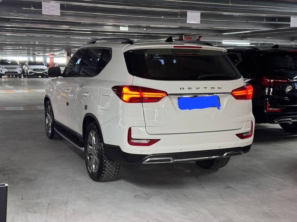 Ssangyong Rexton: 2020 г., 2.2 л, Автомат, Внедорожник: фото 2