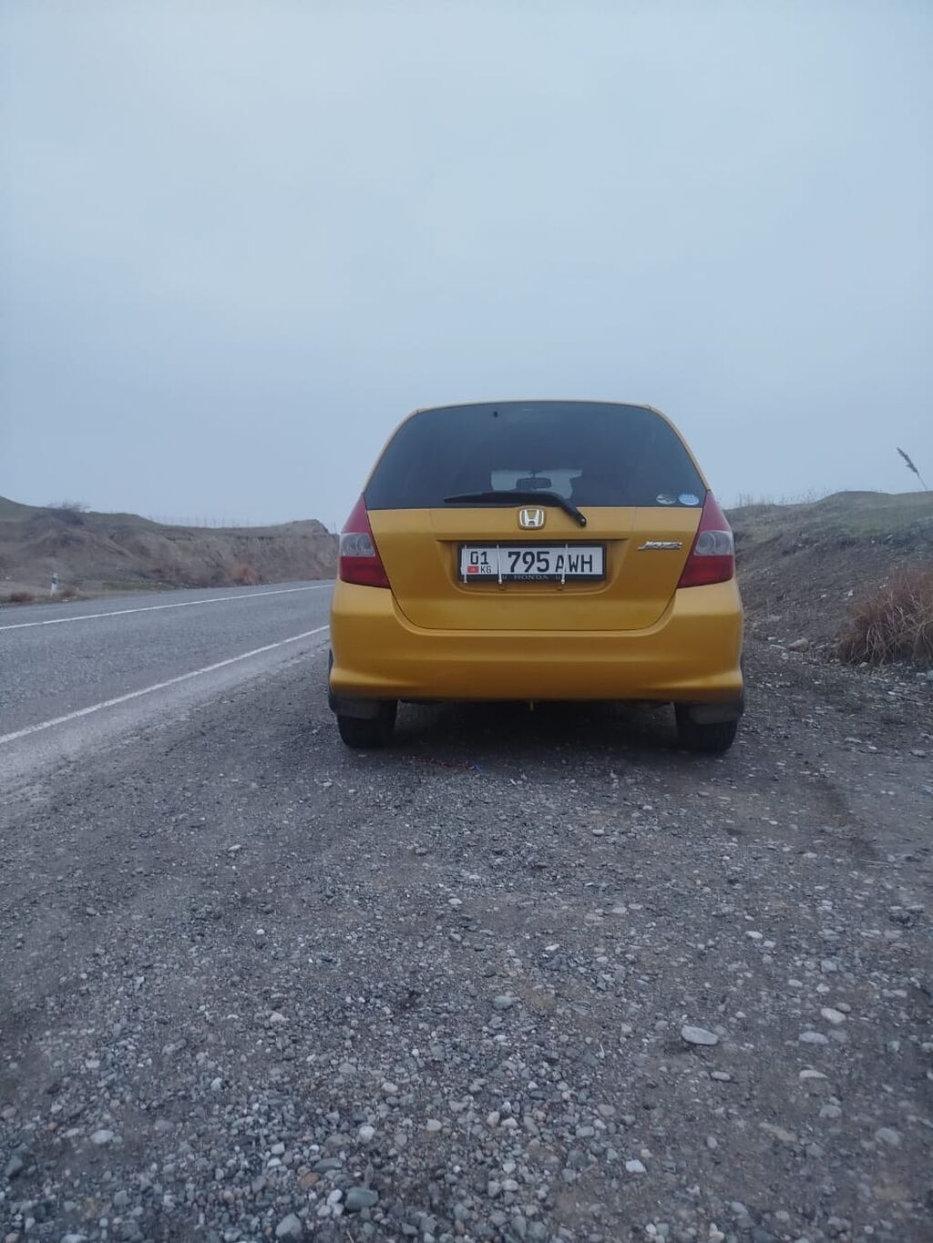 Honda Jazz: 2005 г., 1.3 л, Автомат, Бензин, Хэтчбэк: фото 2