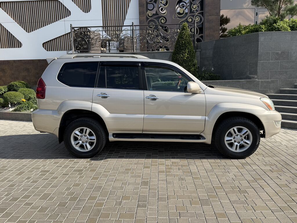 Lexus GX: 2006 г., 4.7 л, Автомат, Газ, Внедорожник: фото 3