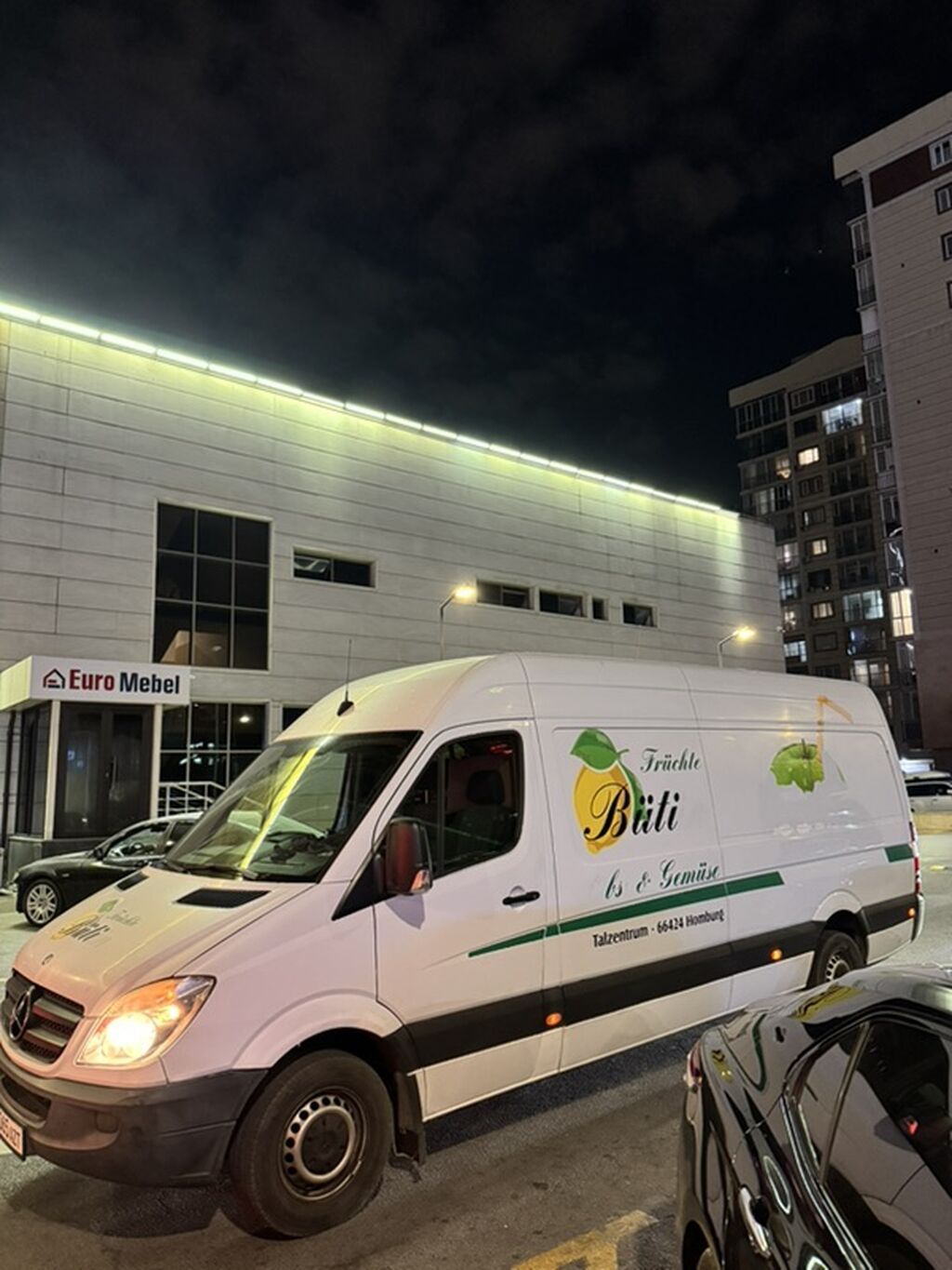 Mercedes-Benz Sprinter 2011 года Надёжный коммерческий автомобиль: фото 2
