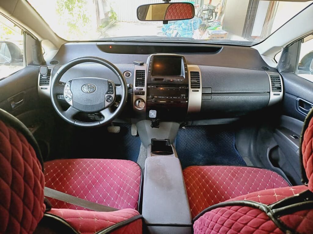 Toyota Prius: 2006 г., 1.5 л, Автомат, Гибрид, Хэтчбэк: фото 5