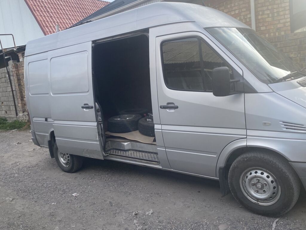 Mercedes-Benz Sprinter грузовой фургон: фото 5