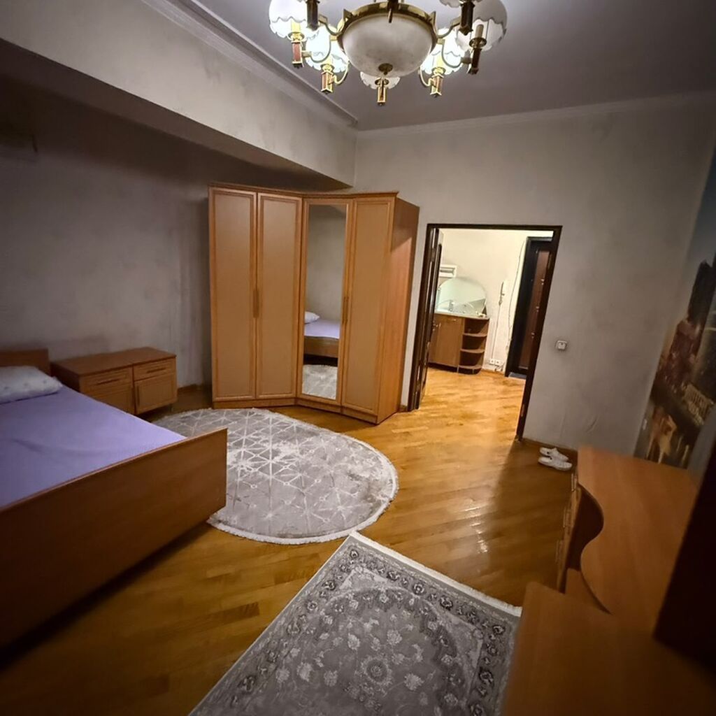 Сдаю 2-х комнатную квартиру. Золотой квадрат. Калык Акиева Московская: фото 6