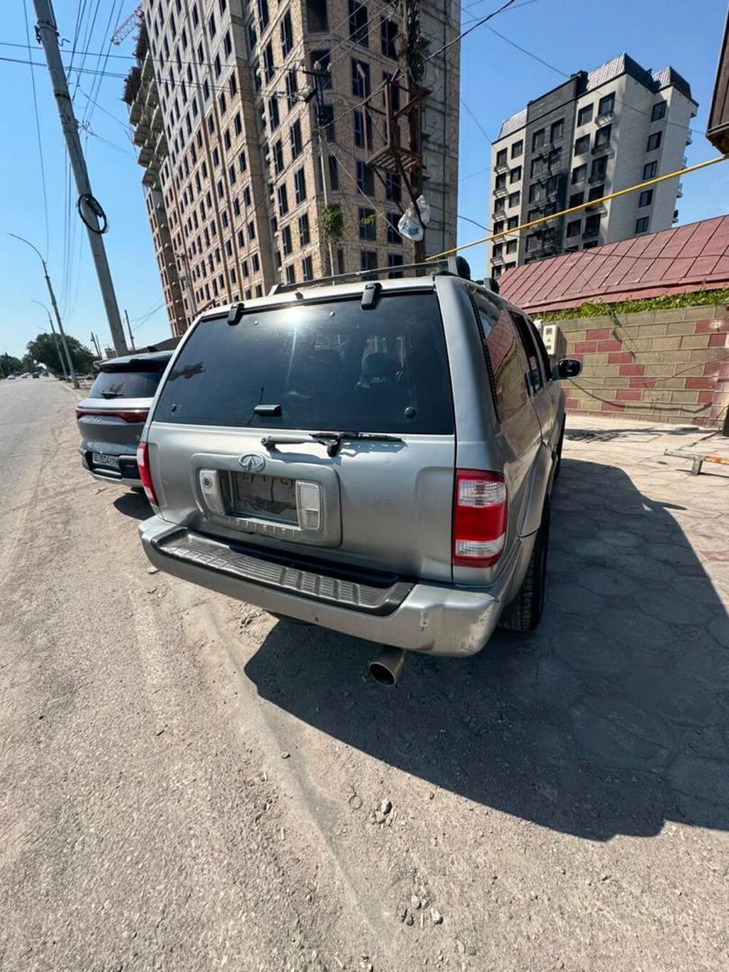 Infiniti QX4: 2001 г., 3.5 л, Автомат, Бензин, Универсал: фото 2