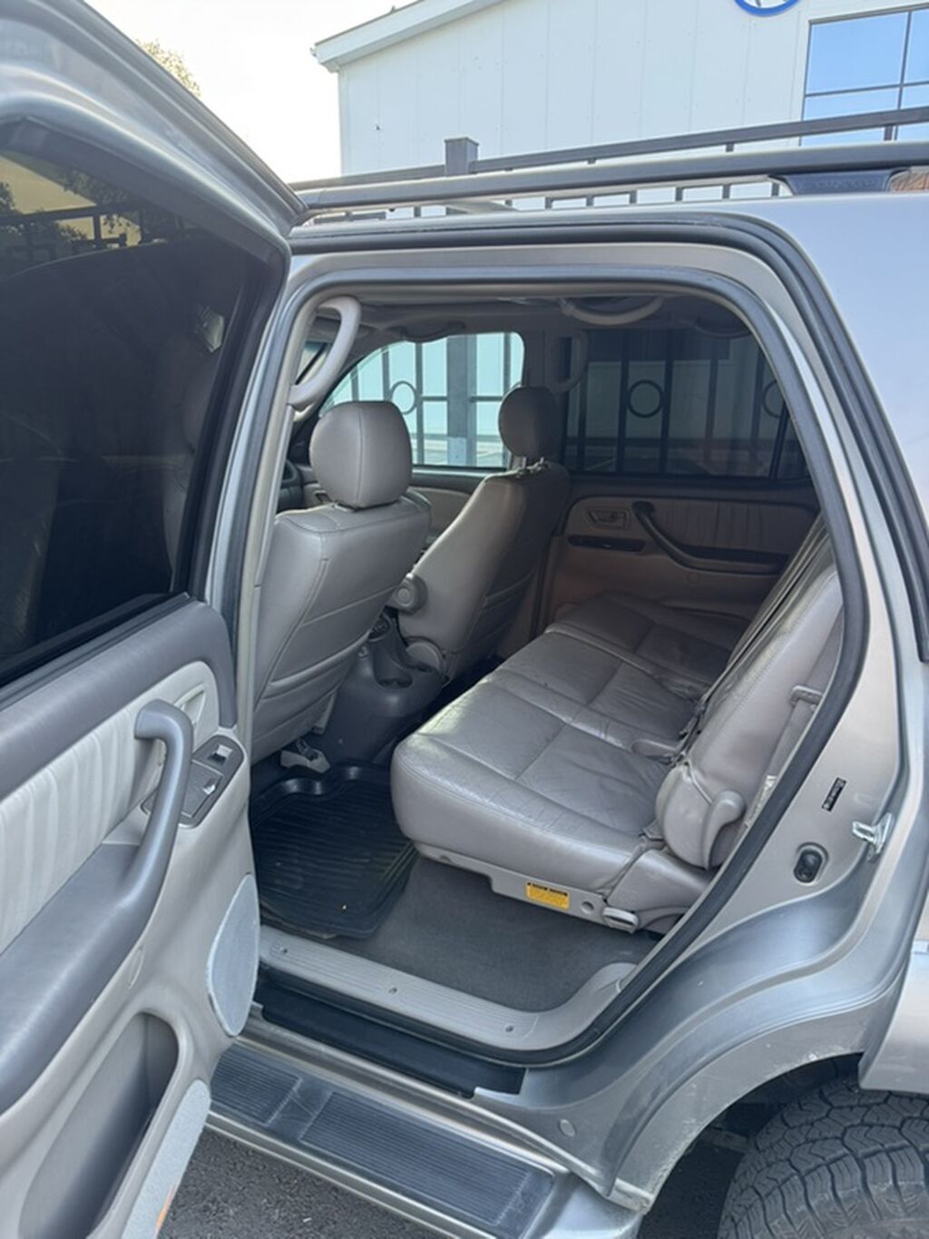 Toyota Sequoia: 2006 г., 4.7 л, Автомат, Бензин, Внедорожник: фото 6