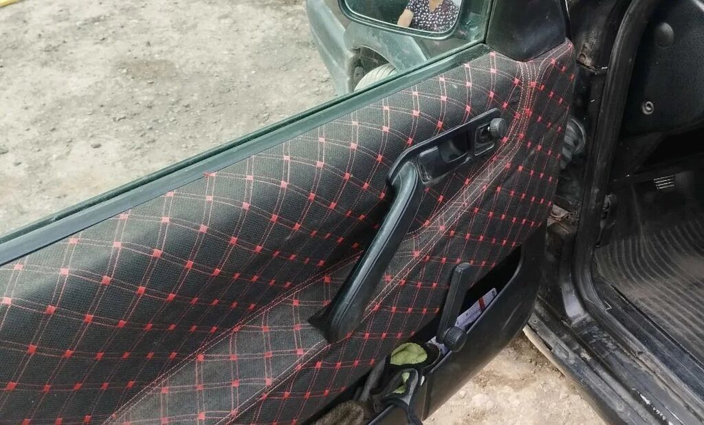 Lux Detailing — профессиональная перетяжка и реставрация потолка авто — фото 6