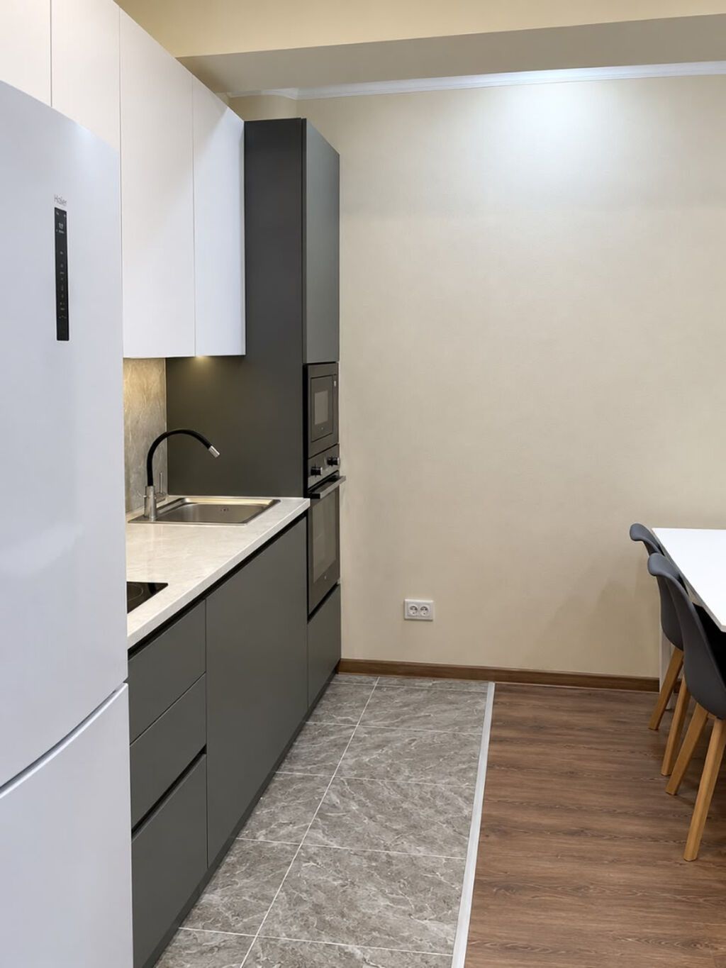 Сдаётся евродвушка 60 м² в «Золотом квадрате» — $1000 • Локация /: фото 2