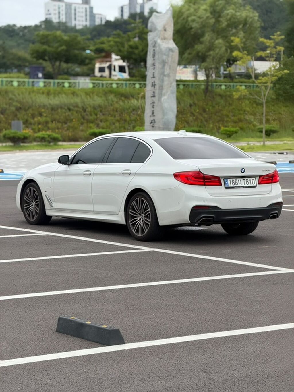 BMW 5 series: 2020 г., 2 л, Автомат, Гибрид, Седан: фото 4