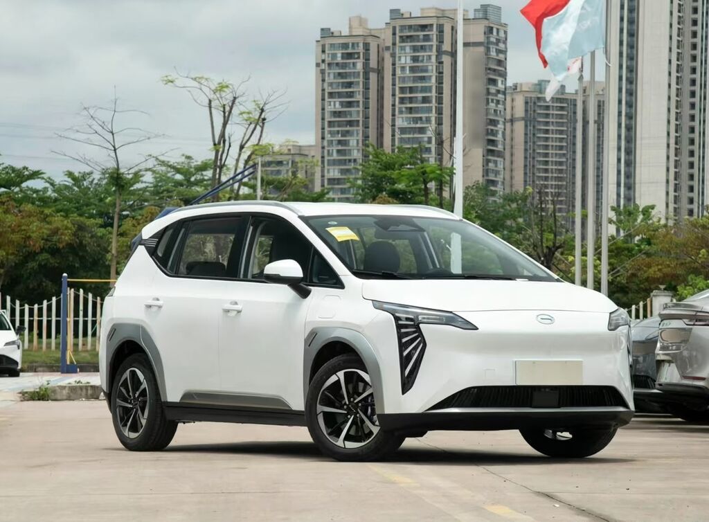 Электромобиль GAC Aion Y (кроссовер/MPV) Ключевые особенности: -: фото 2