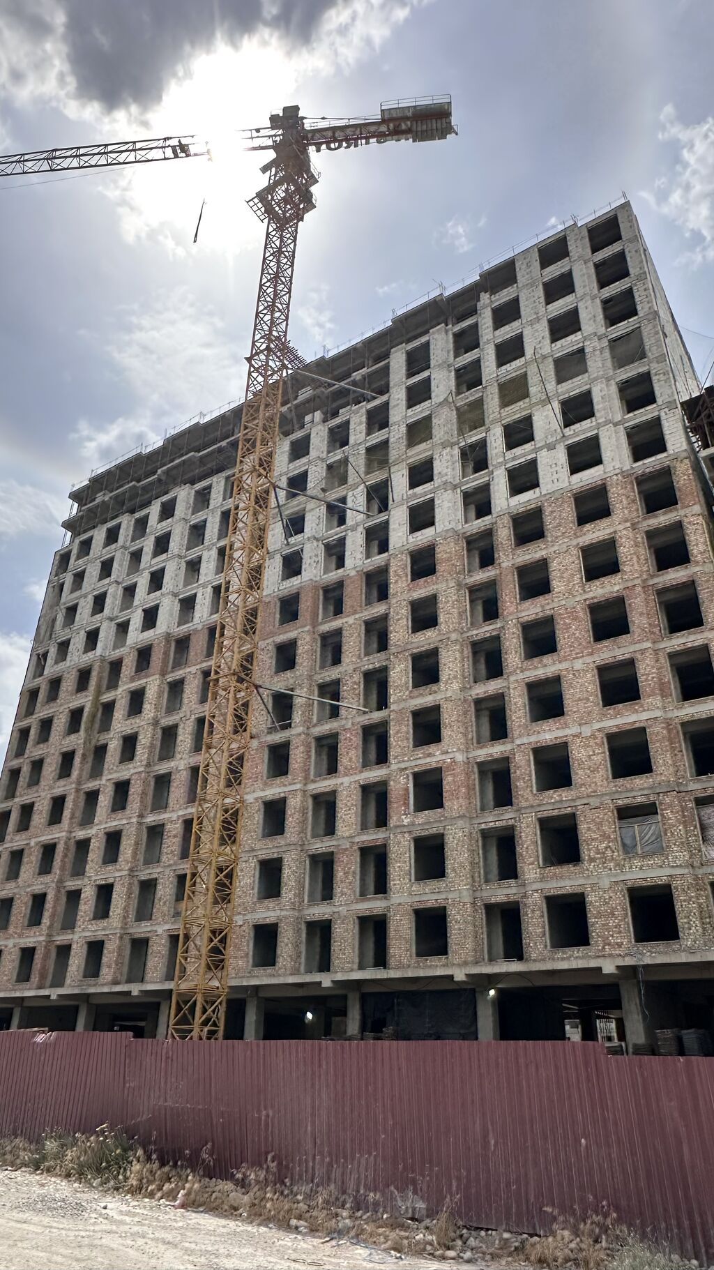3 комнаты, 92 м², 10 мкр Элитка, 3 этаж, ПСО (под самоотделку): фото 1