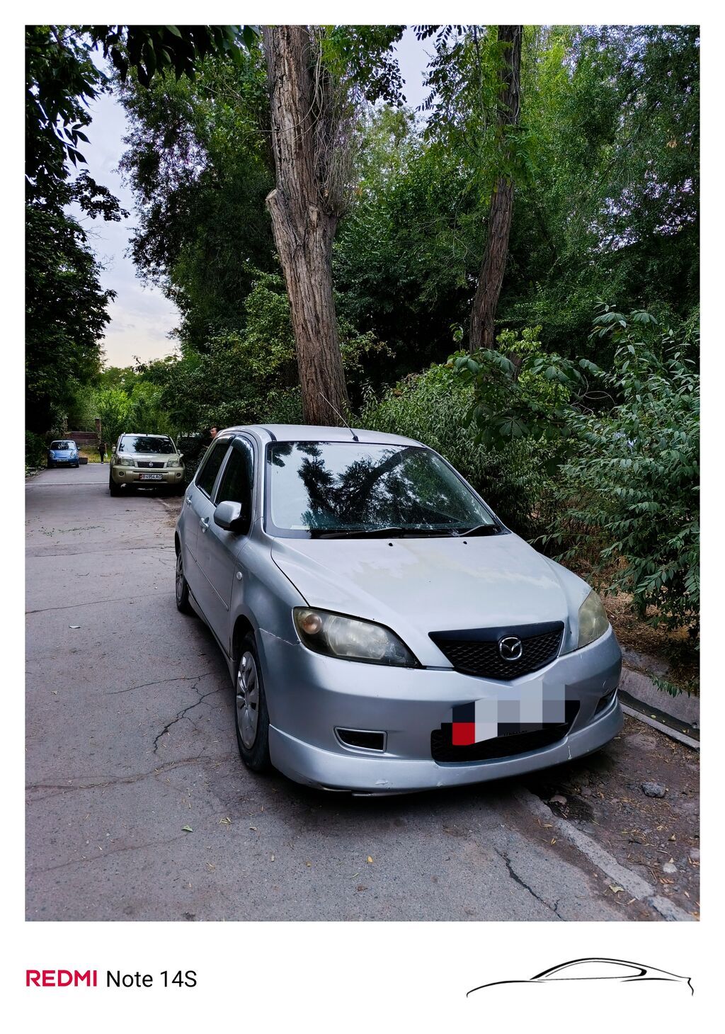 Mazda Demio: 2003 г., 1.3 л, Автомат, Бензин, Хэтчбэк: фото 2