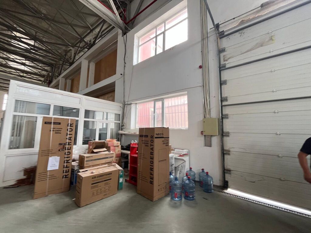 Icarəyə verilir: Müasir anbar kompleksi - Sahə seçimi: 1000 m²-dən 10