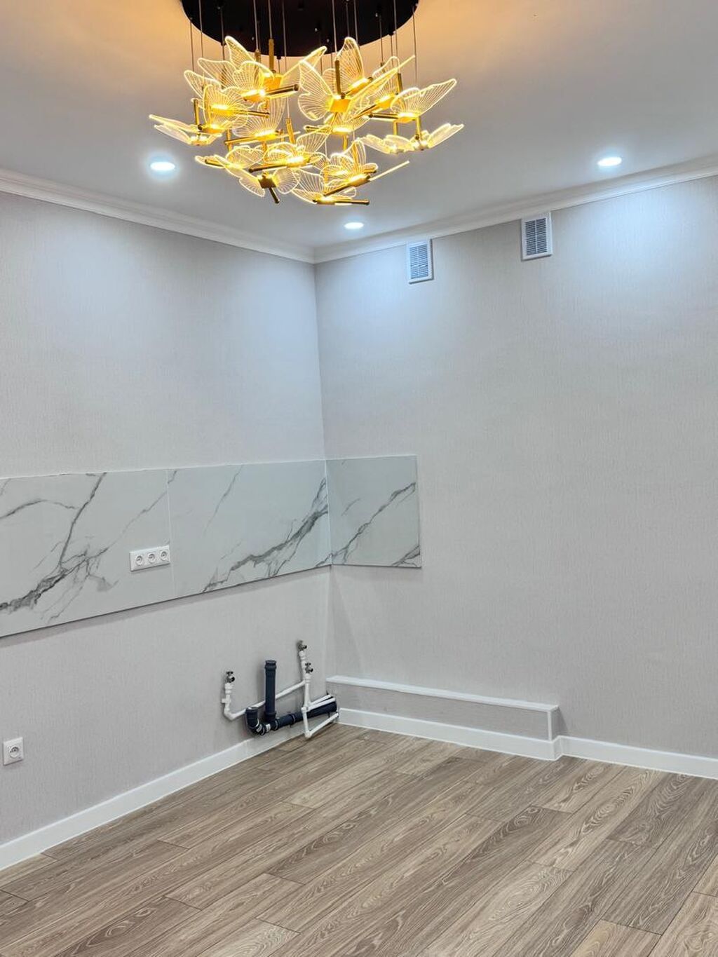 1-комнатная квартира, 54 м², ул. Горького / Алматинская: фото 5