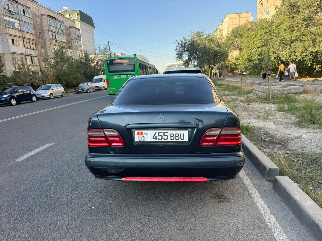 Mercedes-Benz E-Class: 1999 г., 2.4 л, Автомат, Бензин, Седан: фото 6