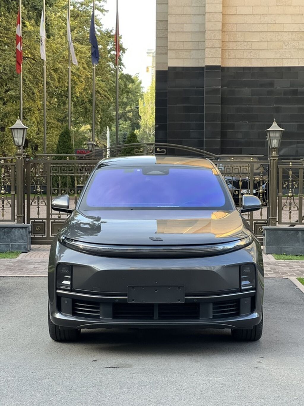 Lixiang L7