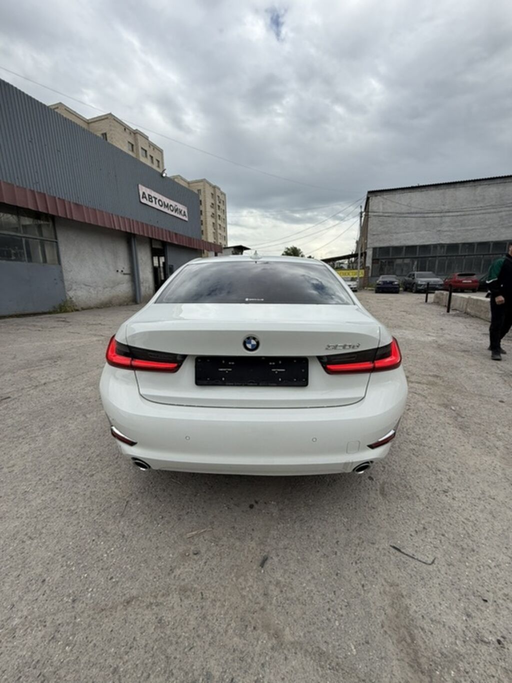 Продам BMW 320d, 2019 г., седан, белый: фото 3