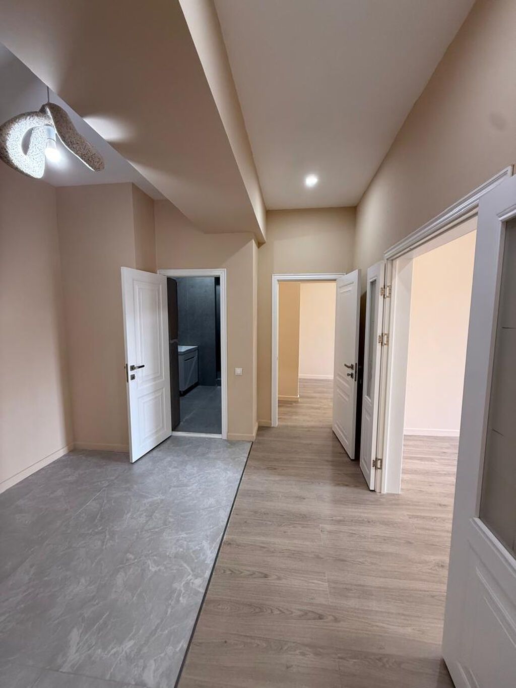 2 комнаты, 81 м², Рабочий Городок Элитка, 10 этаж, Свежий ремонт: фото 2