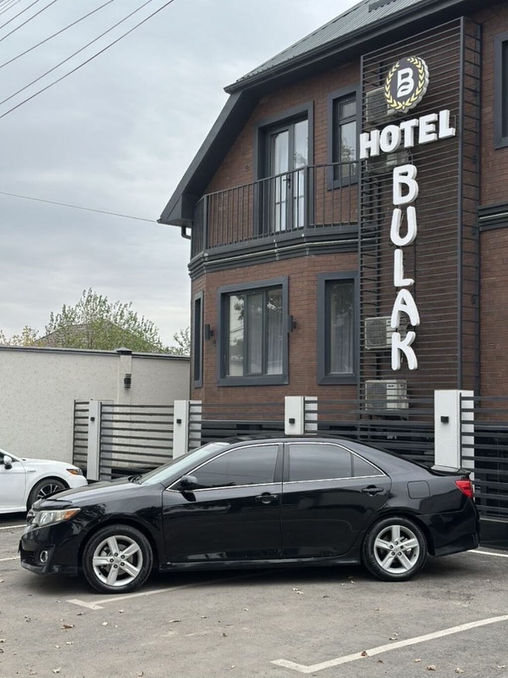 Toyota Camry: 2014 г., 2.5 л, Автомат, Бензин, Седан: фото 3