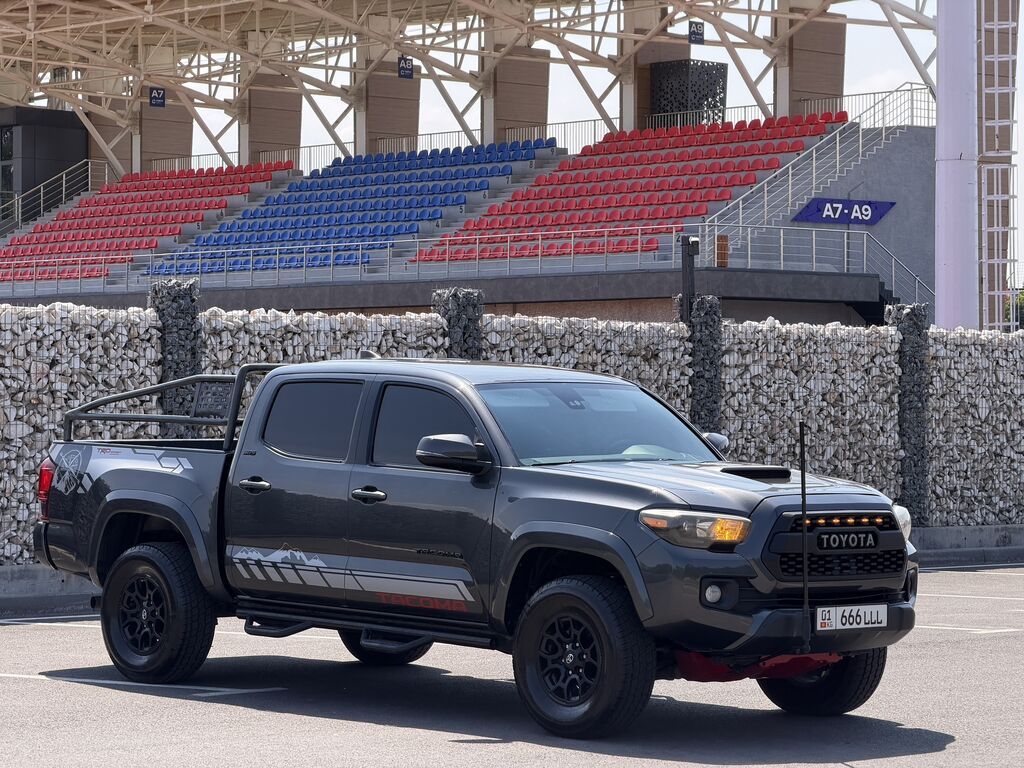 Toyota Tacoma: 2019 г., 3.5 л, Автомат, Бензин, Пикап: фото 4